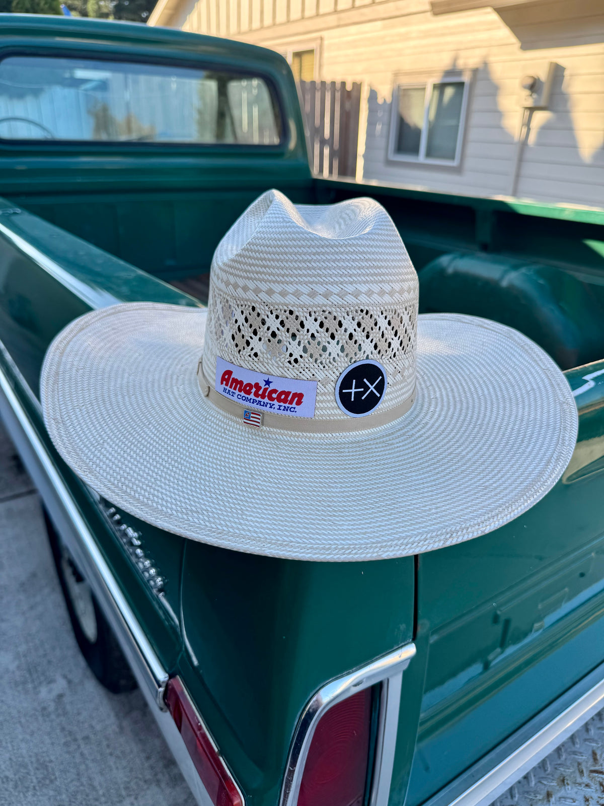 American straw hat