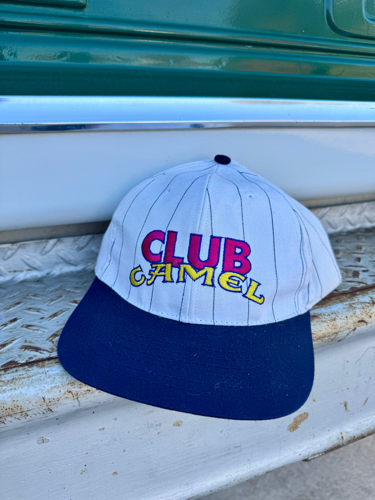 Club Camel hat